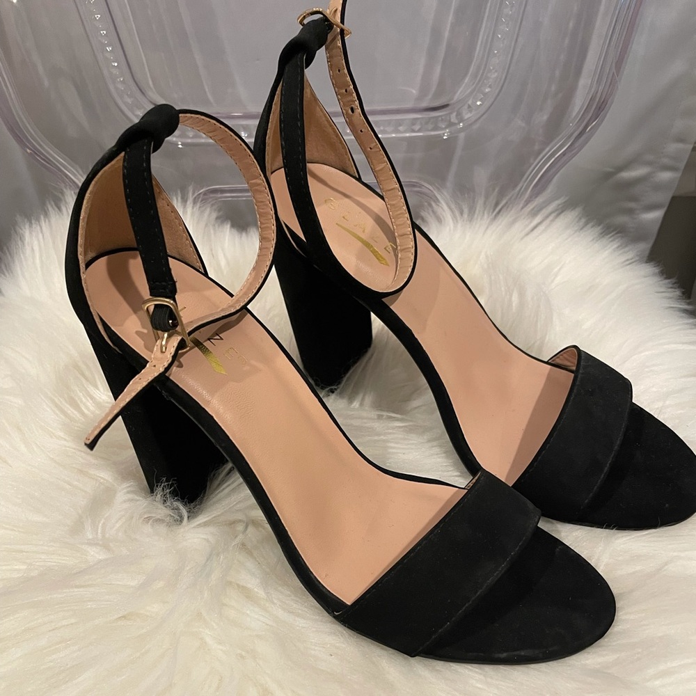 Black chunky heels